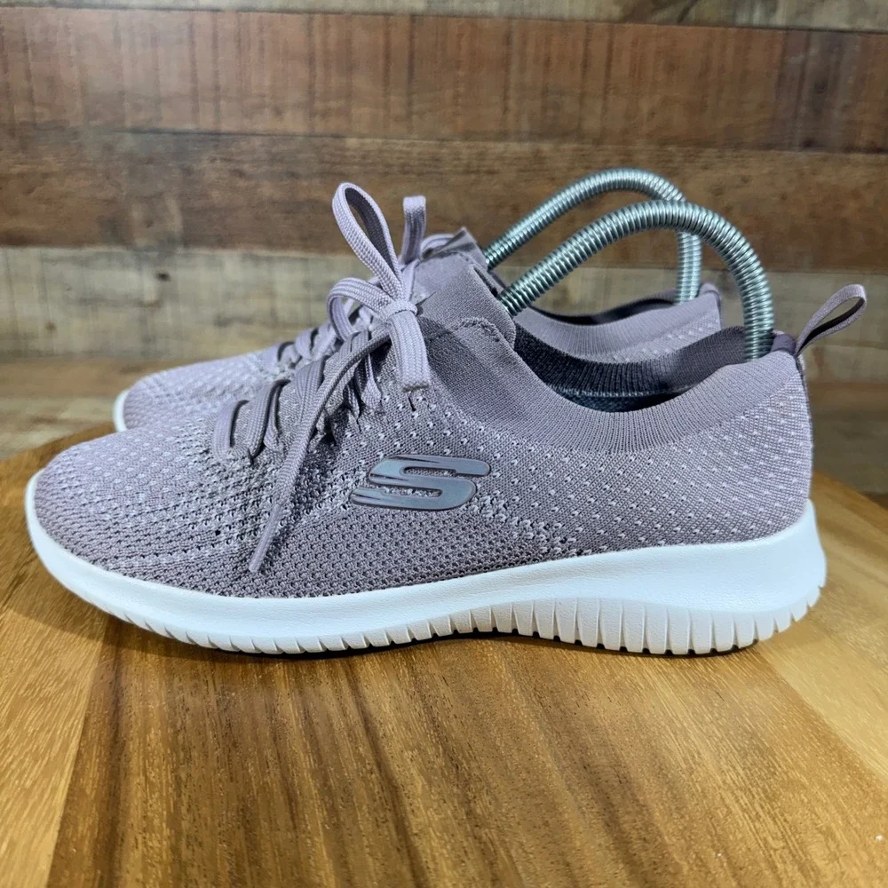 Skechers Sneaker Womens 7.5 Purple Ultra Flex Statements 56067R Memory Foam Knit